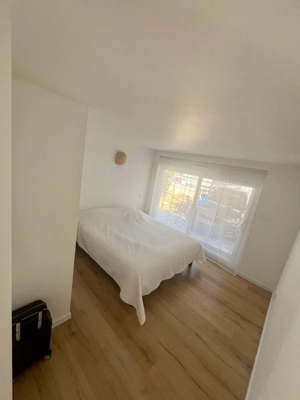 Charmant Et Confortable Appartement Narbona Esterno foto